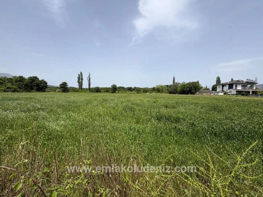2390 M² Großes Grundstück Zum Verkauf In Okçular Marmaris