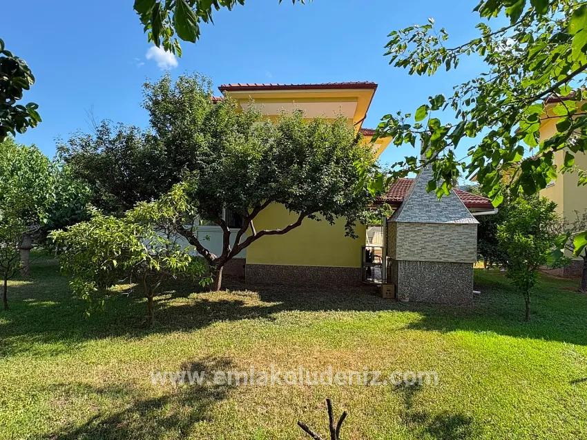 Dalyan Gülpınar 1000m2 Grundstück Innerhalb 4+2 Zu Verkaufende Villa