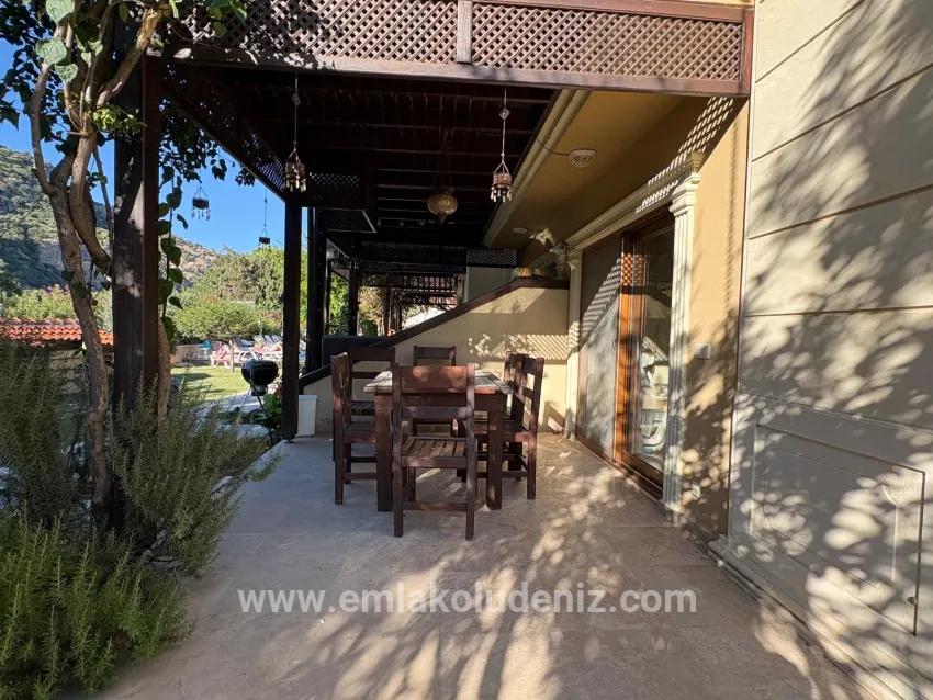 4+2-Zimmer Villa Zu verkaufen in Dalyan Bz. Ortaca - 200 m²