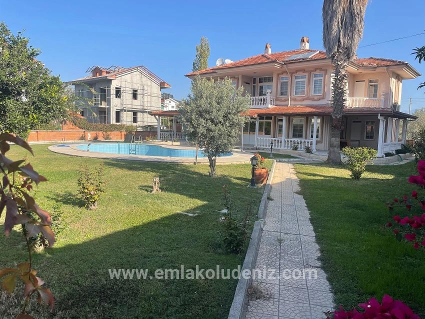 4+1 Villa Zum Verkauf Auf Einem 1000 M² Großen Grundstück In Dalyan