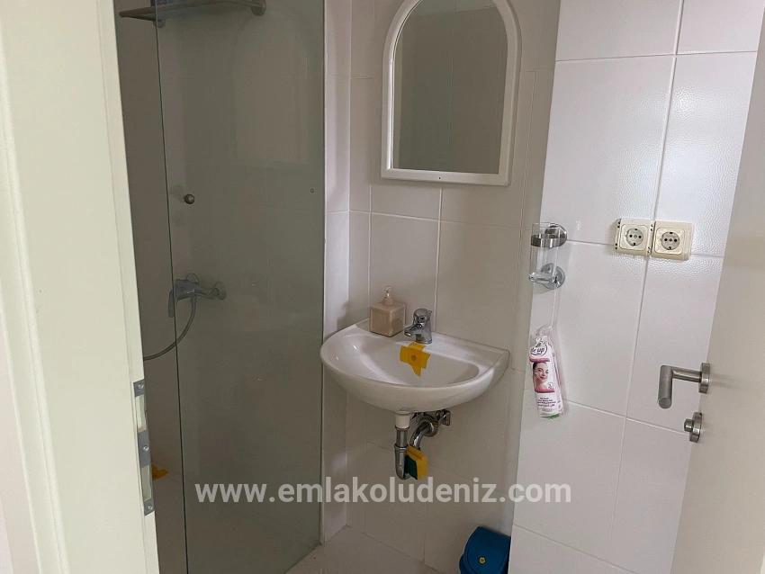 Freistehendes, Eingeschossiges Haus Auf Einem 2882 M² Großen Grundstück In Eskiköy Zu Verkaufen.