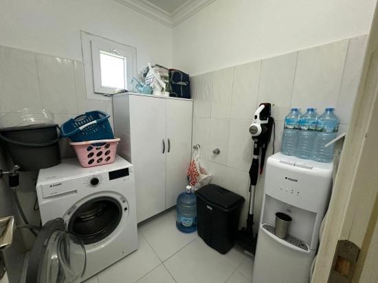 Eingeschossiges Haus Mit 2 Schlafzimmern Und Einem Zusätzlichen Zimmer Auf Einem 459 M² Großen Grundstück In Okçular Zu Verkaufen