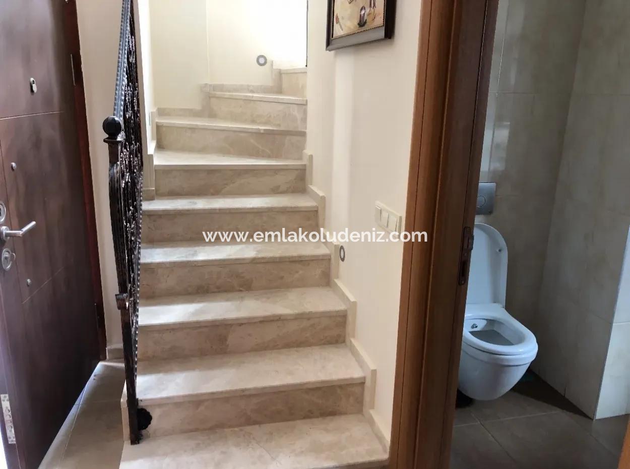 4+1 Villen Zum Verkauf In 575M2 Grundstück In Dalyan