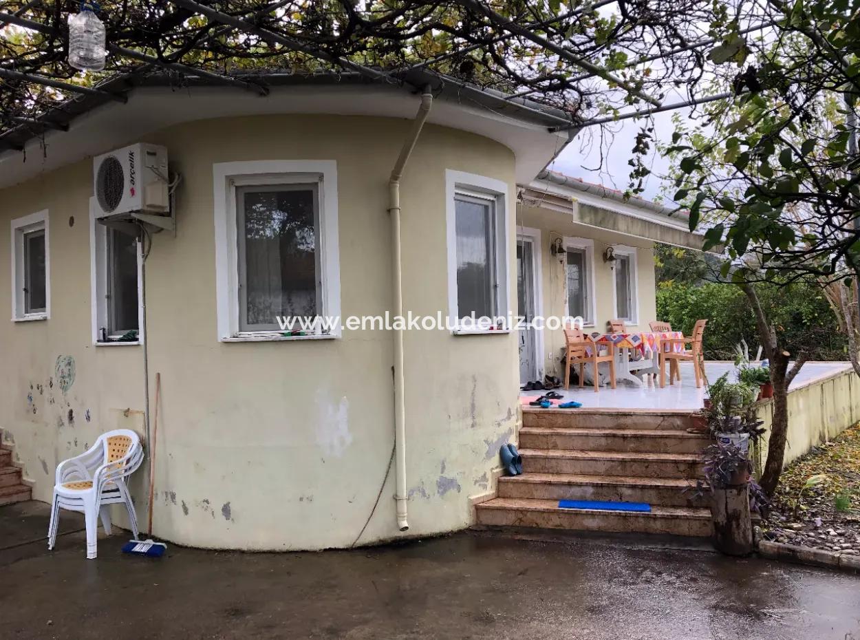 Eingeschossiges Einfamilienhaus Zum Verkauf In 1222M2 Grundstück In Archers