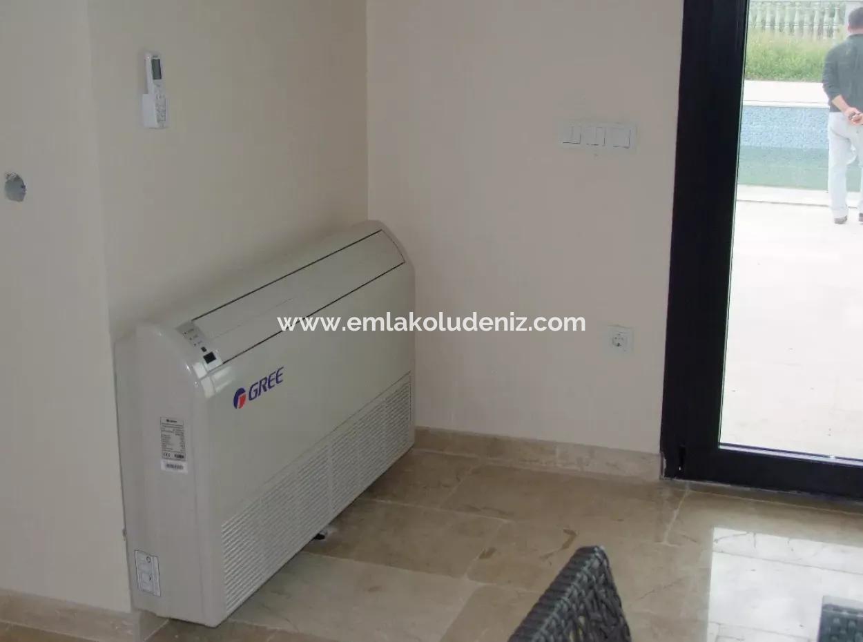 Luxus-Villa Zu Verkaufen In Zeytinalanda Köyce'inz Zeyt'nalanda 6800M2 Land Villa Zum Verkauf Mit Voller Seeblick