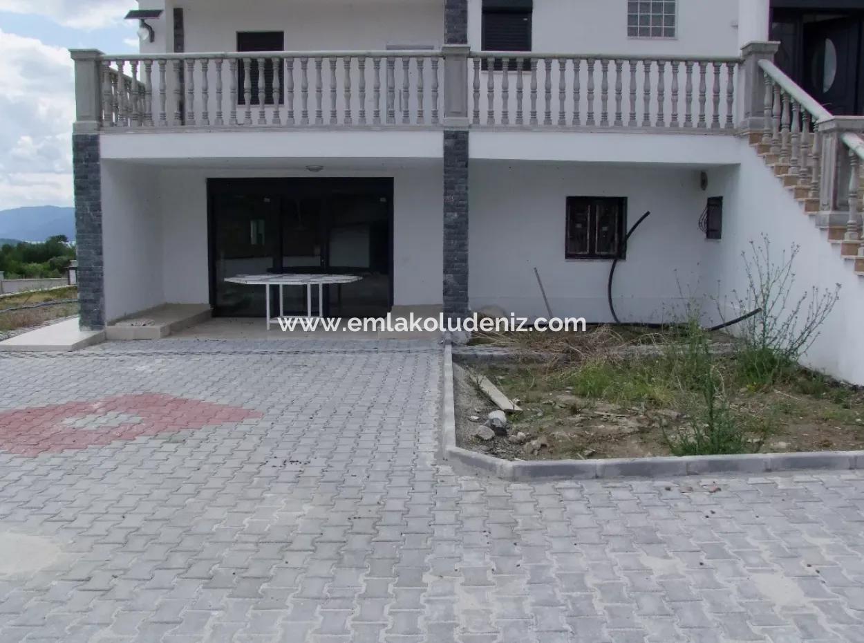 Luxus-Villa Zu Verkaufen In Zeytinalanda Köyce'inz Zeyt'nalanda 6800M2 Land Villa Zum Verkauf Mit Voller Seeblick