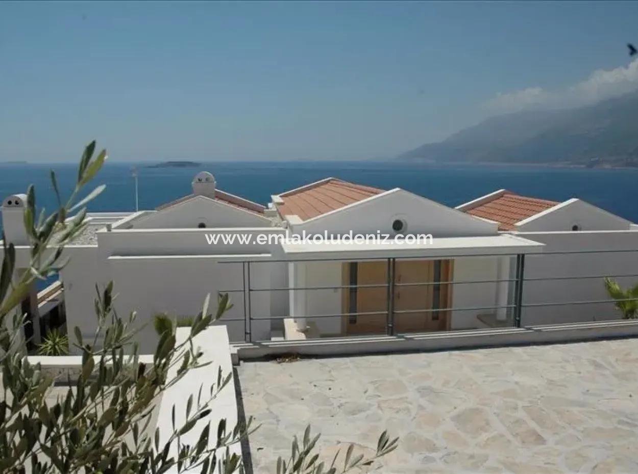 Villa Zum Verkauf-Meer-Villa Zum Verkauf Mit Aussicht Auf Das Meer Und Die Insel Meis. Nov