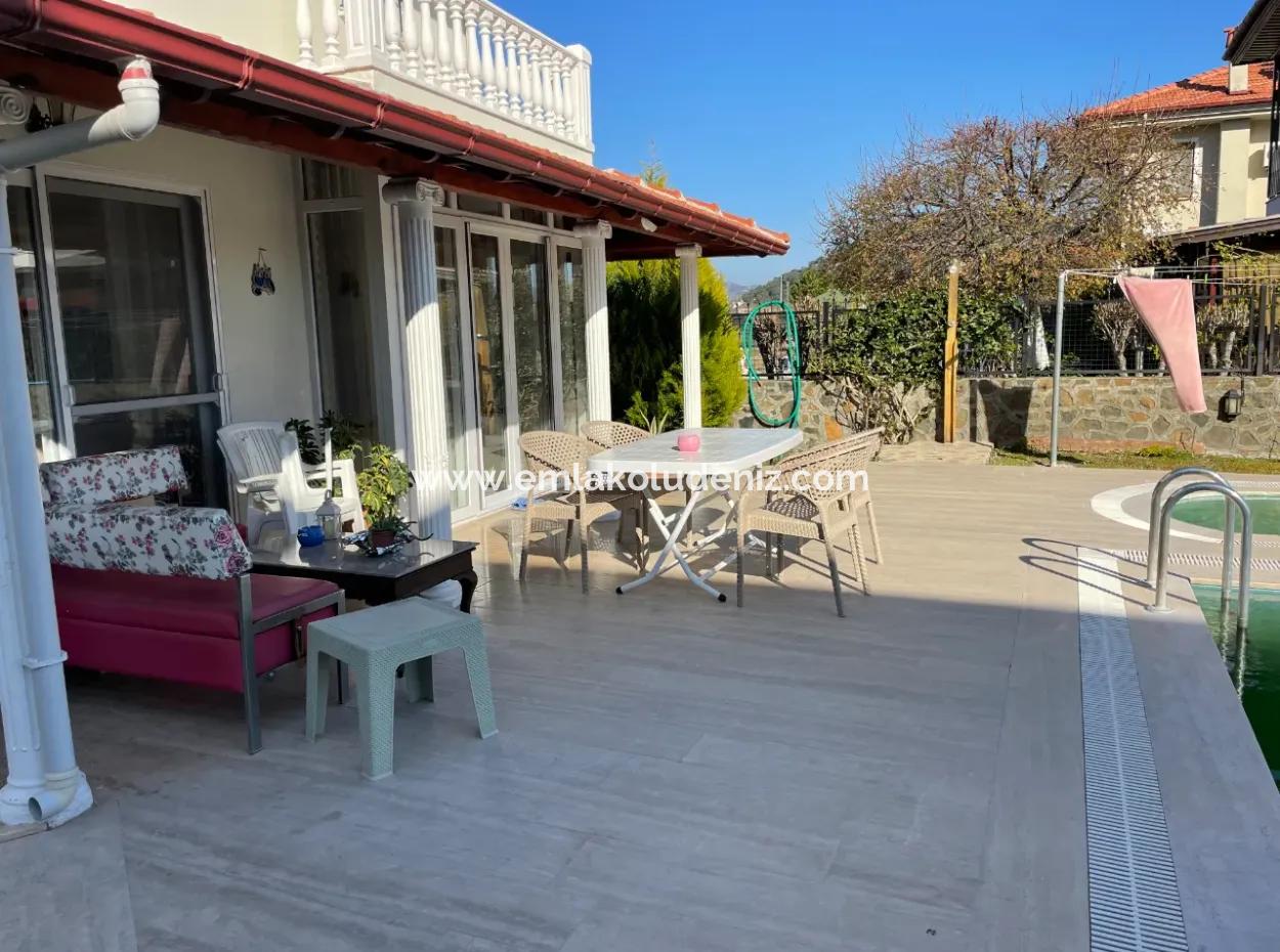 Villa Zum Verkauf In 600M2 Grundstück In Dalyan