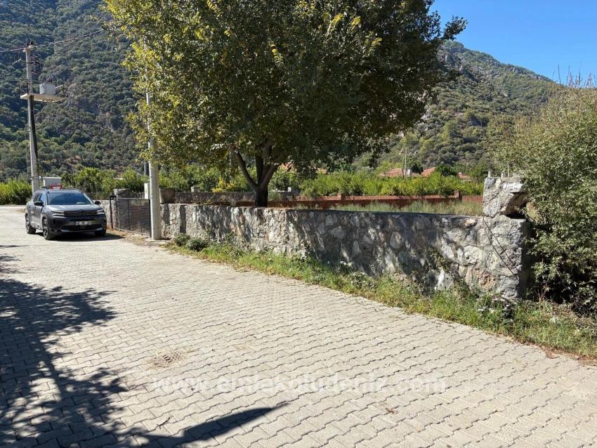 Land For Sale With Construction Permit In The Village Settlement Area In Mergenli