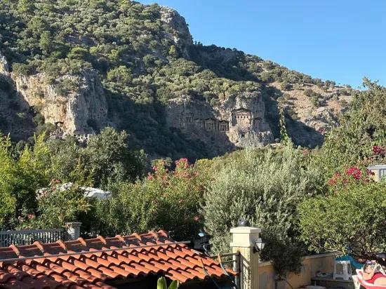 Villa for sale, 4+1, with a view of king tombs In Dalyan, Maraş