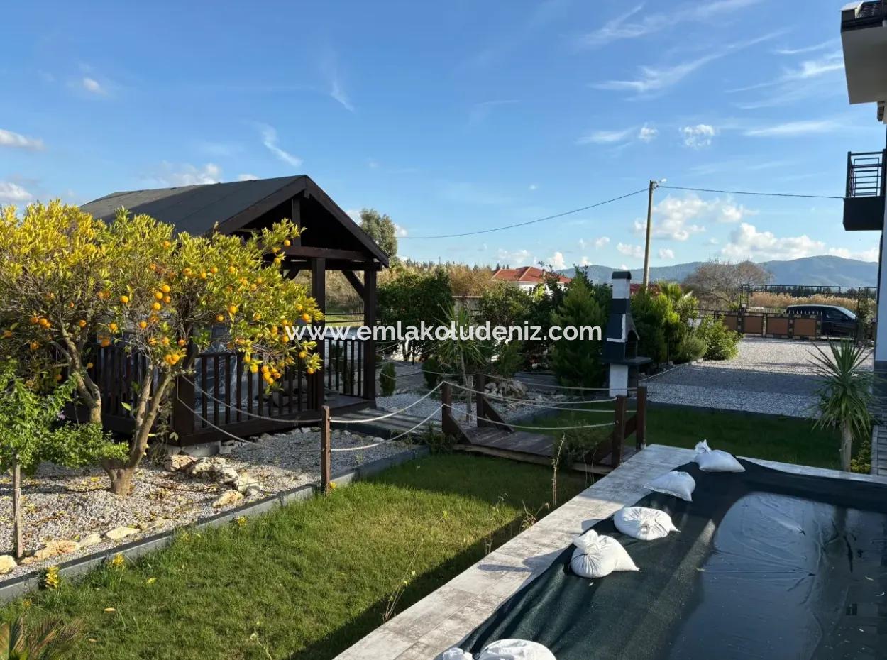 4 1 Villas For Sale In 14.136 M2 Field In Eskiköy