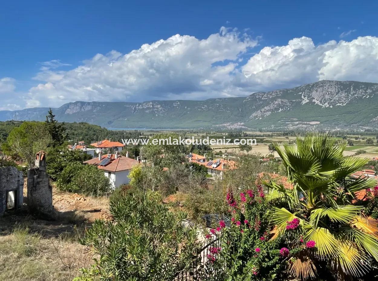 Land For Sale In Akçapnar With Sea View 500M2 Zoning