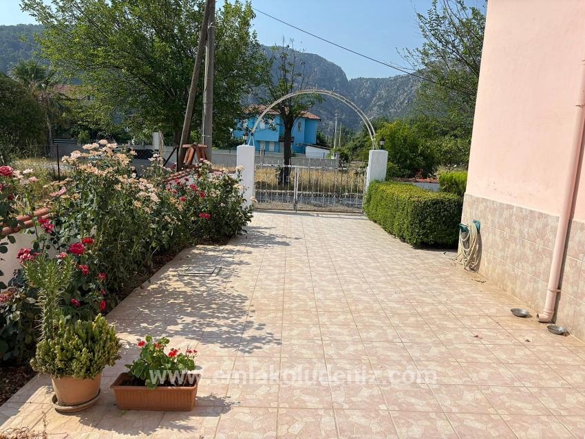 Для продажи Семейный дом 6+2 в Okçular Ortaca - 514 m²