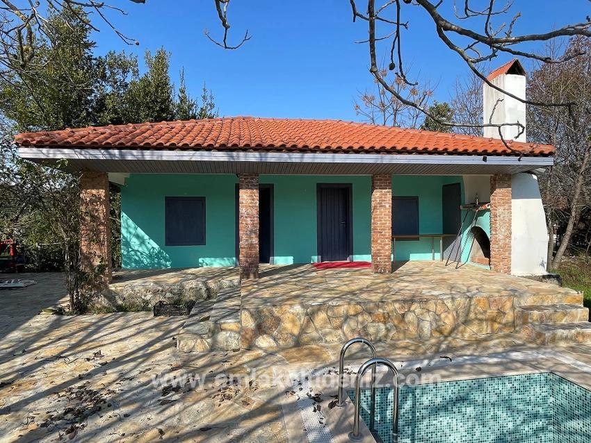 Для продажи Семейный дом 4+2 в Eskiköy Ortaca - 2.882 m²