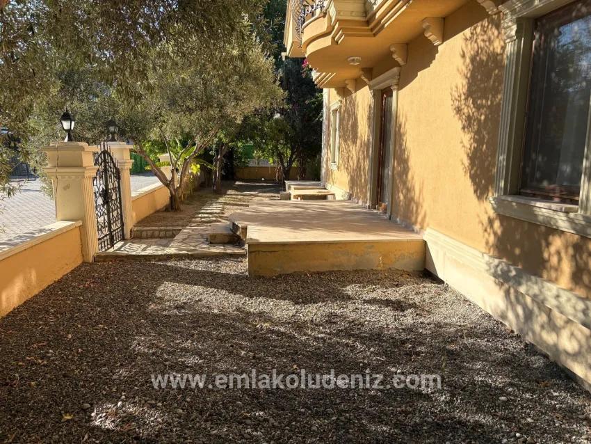 Ortaca Dalyan Mah. Satılık 4+2 Villa - 200 m²