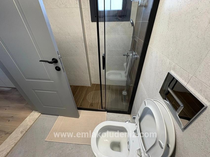 Dalyan'da Gülpınar'da Satılık 4+1 Villa