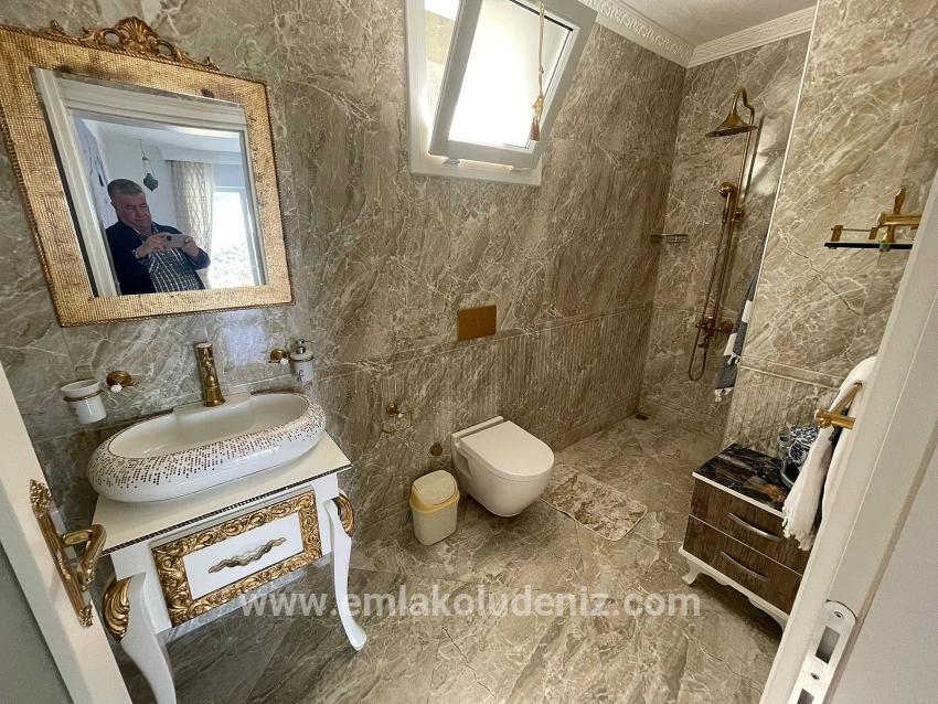 Gökbel'de Full Deniz Manzaralı 5000m2 Arsa İçerisinde Satılık Vıp Villa