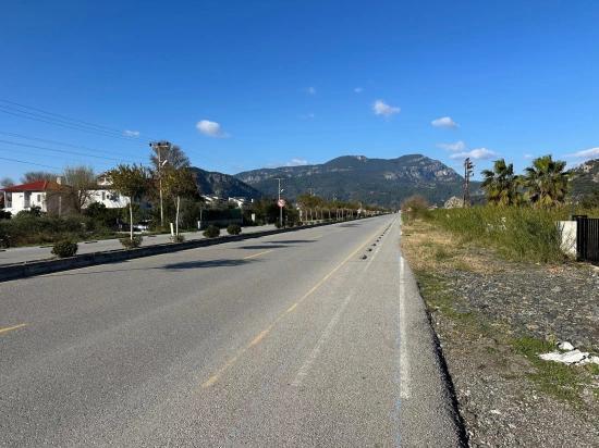 Dalyan Anayola Sıfır 5.111m2 Satılık Ticari-konut Arsası