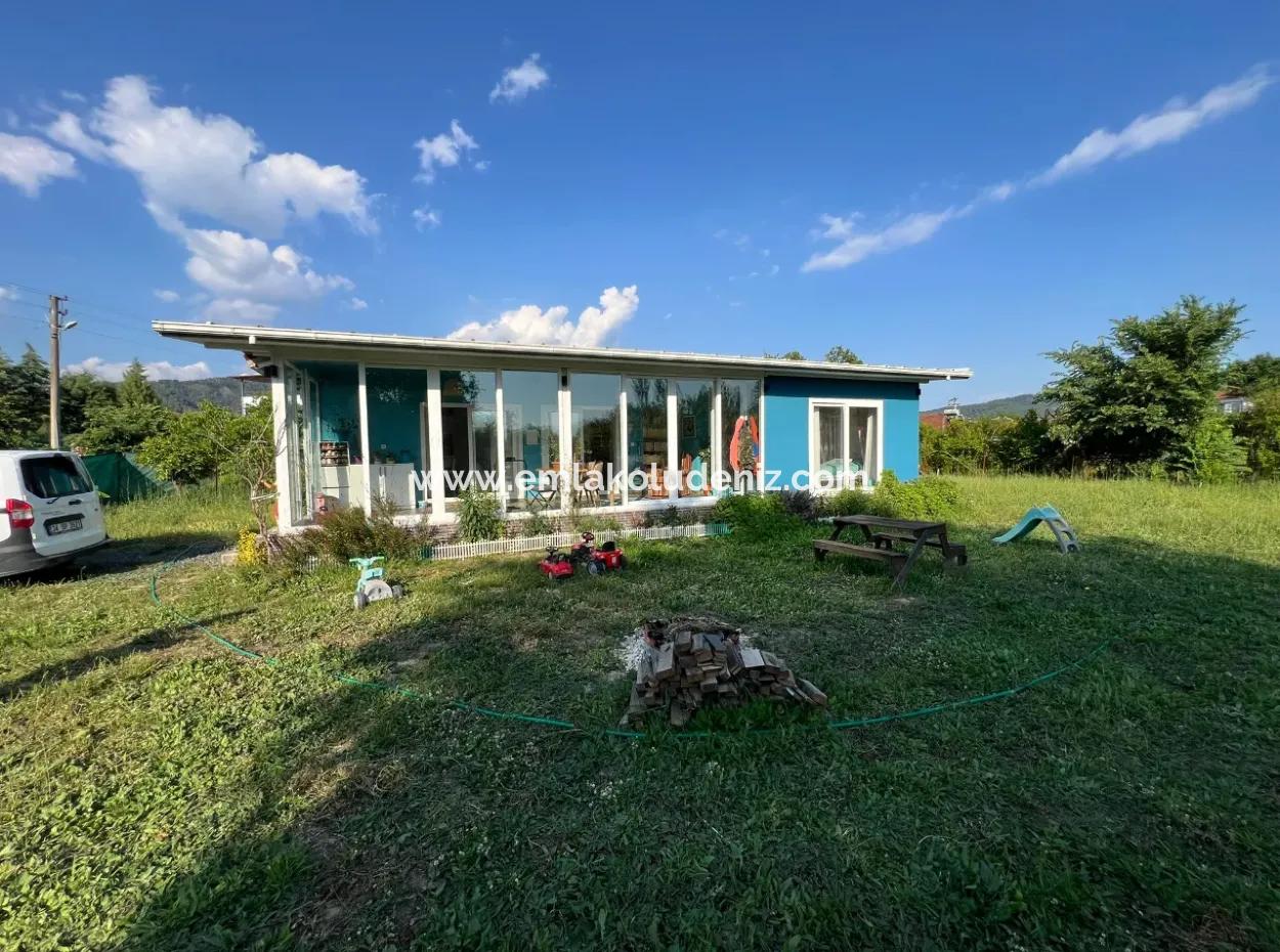 Eskiköy'de 1000M2 Arsa İçerisinde 2+1 Satılık Müstakil Evi