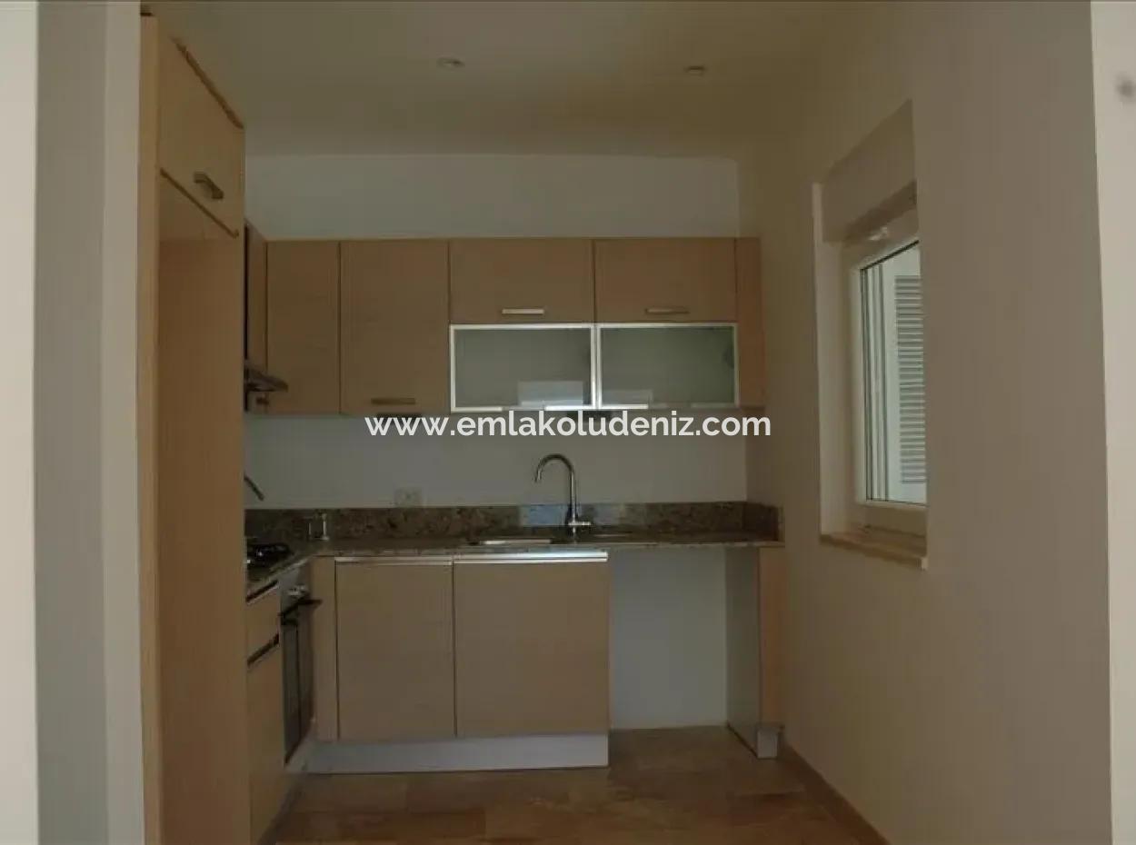 Kaş Denize Sıfır Satılık Villa Meyis Adasına Ve Deniz Manzaralı Satılık Villa