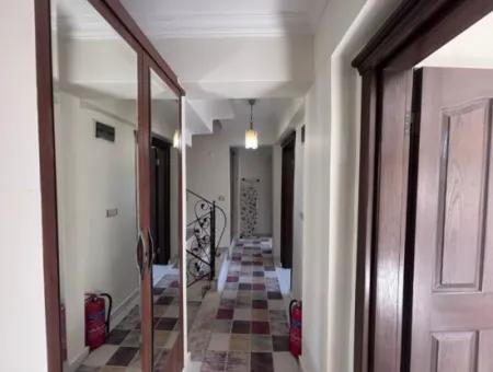 Dalyan Merkezde 301M2 Arsa İçerisinde 5+1 Satılık Villa